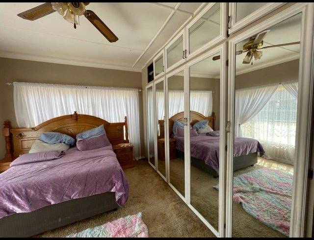 3 BEDROOM HOUSE FOR SALE IN LOUMARINA AH